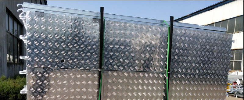 B006H2 aluminium plank with door.png B006H2 aluminium plank with door.png