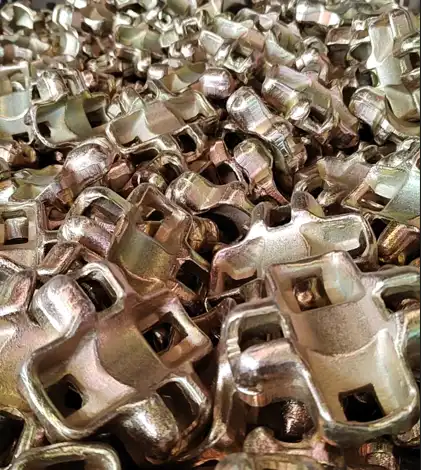 Italian Type Forged Swivel Couplers  .png