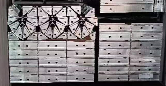 panels.png panels.png