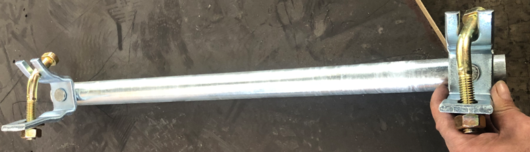 step tube with clamp.png step tube with clamp.png