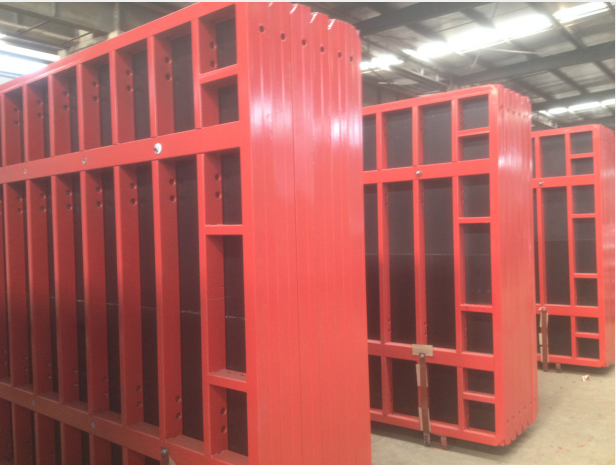 Cofragens de aço reforçado para paredes